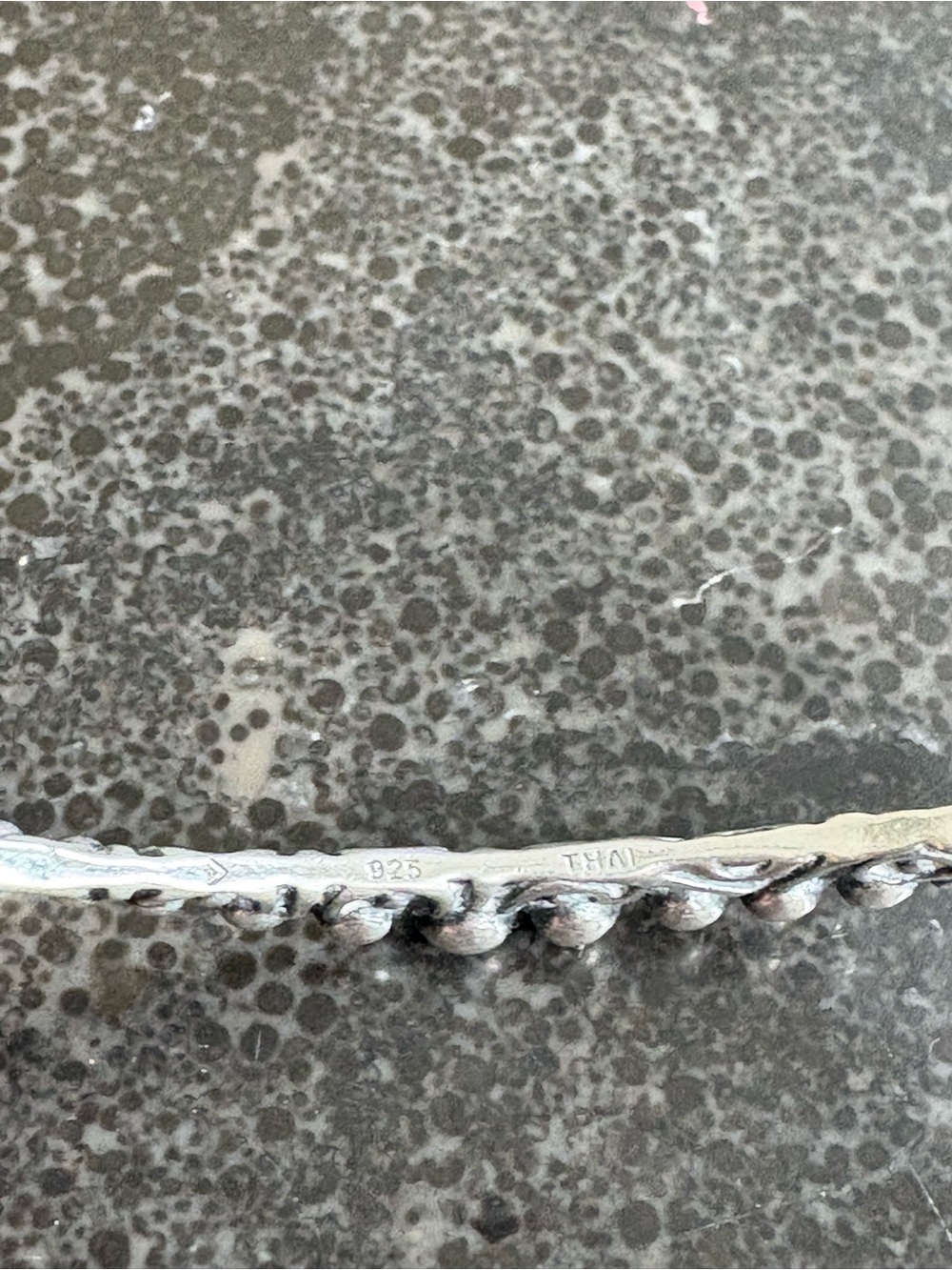 Silpada .925 Sterling Silver Perfectly Quirky Bangle - Picture 4 of 5